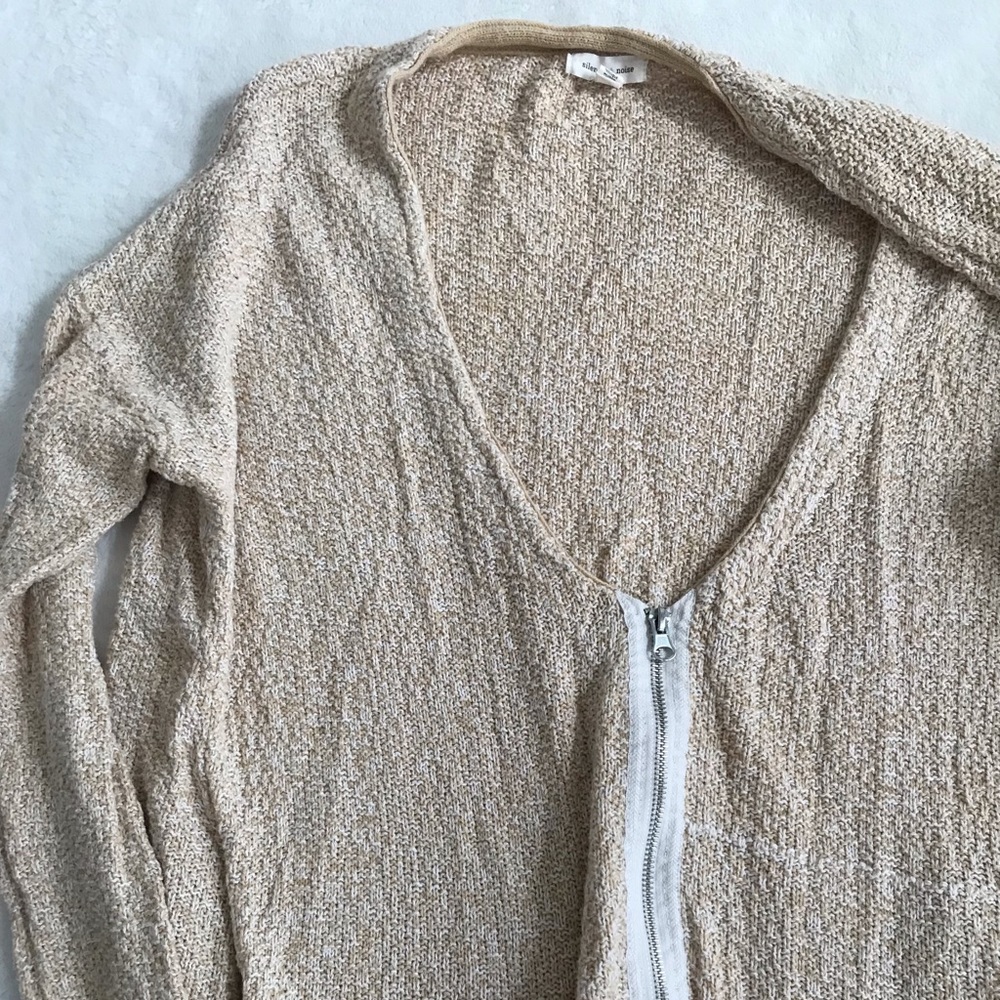 Silence and Noise cream medium zipper sweater